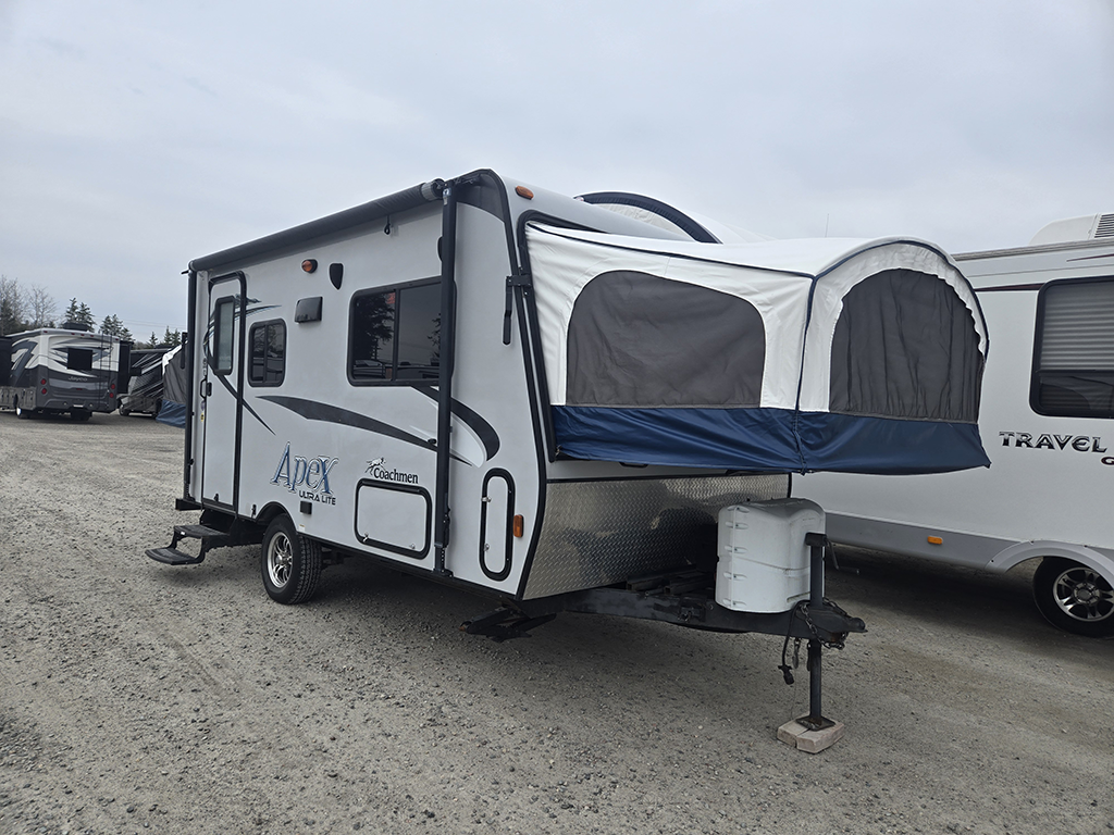 2015 APEX 151RB